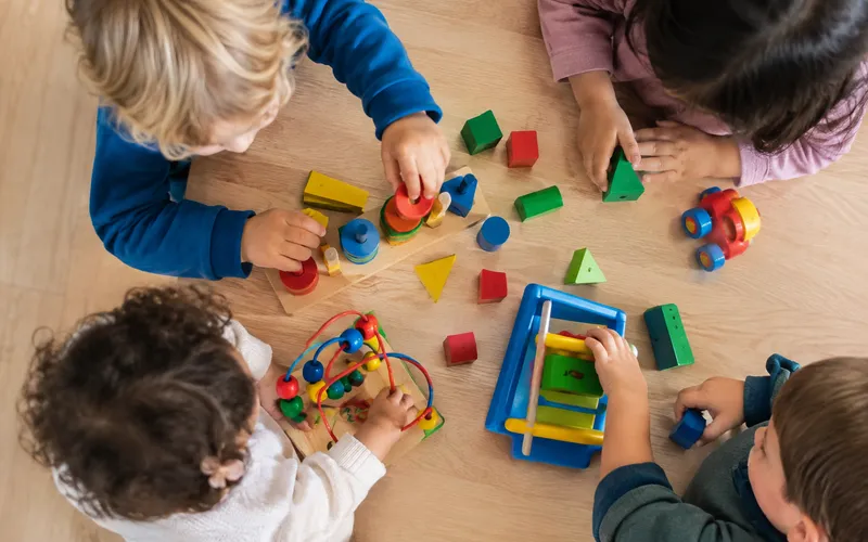 Mañana de cuidado y desarrollo temprano en La Tribu Infantil